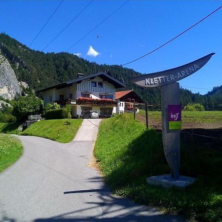 Haus Scholl Bed & Breakfast Nassereith Dış mekan fotoğraf