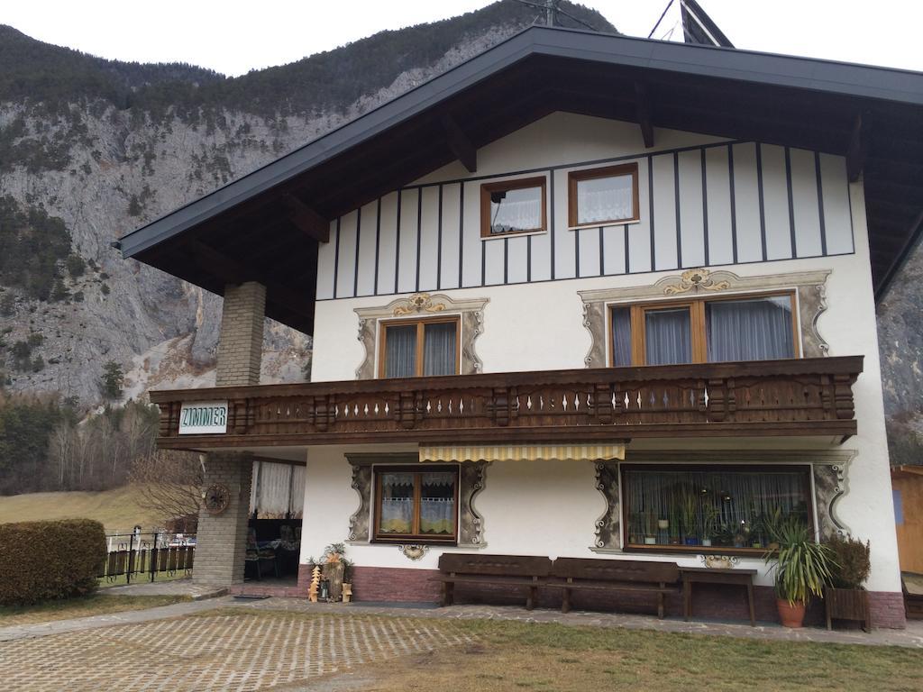 Haus Scholl Bed & Breakfast Nassereith Dış mekan fotoğraf
