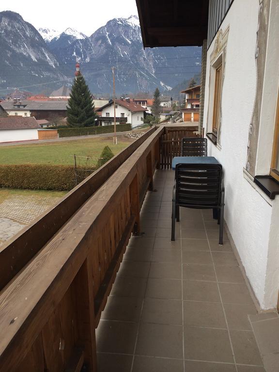 Haus Scholl Bed & Breakfast Nassereith Dış mekan fotoğraf